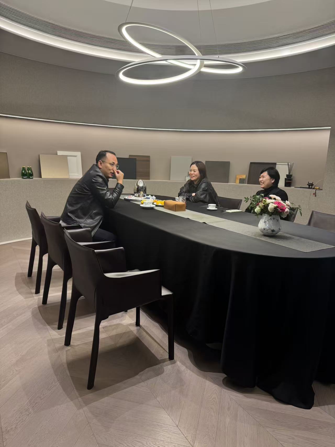协会走访调研宁波红星美凯龙天益幸福家，共探高端家居发展新路径